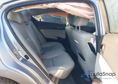 2017 Acura Ilx Premium A-Spec Packages/Technology Plus A-Spec Packages from USA, damaged, VIN 19UDE2F35HA006027